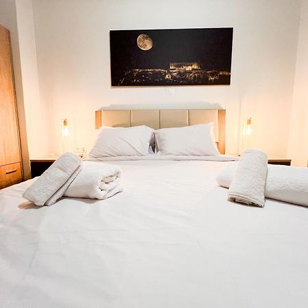3 Bedroom Apartment Athens - Koukaki Екстер'єр фото